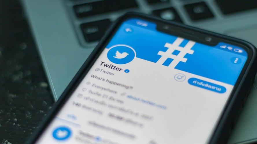 Elon Musk Hosts Twitter Developer Conference 